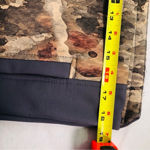 Browning For Women A-Tacs Camo and Grey Hunting Jacket Size Medium - Picture 15 of 16